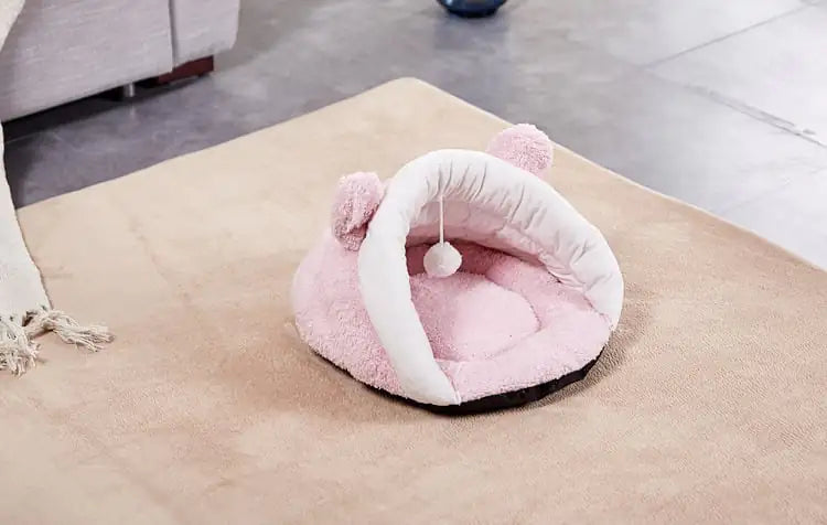 Washable Winter Triangle Cat Sleeping Bag Kennel